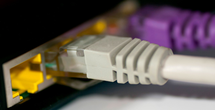 Sorunsuz İnterneti Desteklemek için LAN Kablolarının İşlevlerini ve Türlerini Tanıma