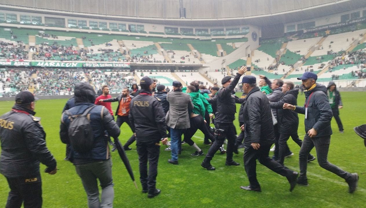 Bursaspor’dan yeni açıklama: Olaylar Diyarbakır’da yaşananların bir karşılığı