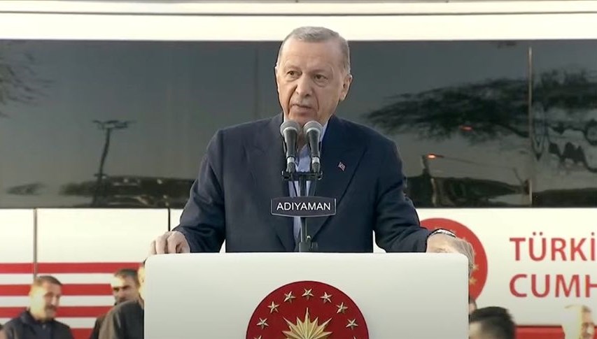 Cumhurbaşkanı Erdoğan: Sarsıntı konutları hibe düzeyinde teslim ediliyor