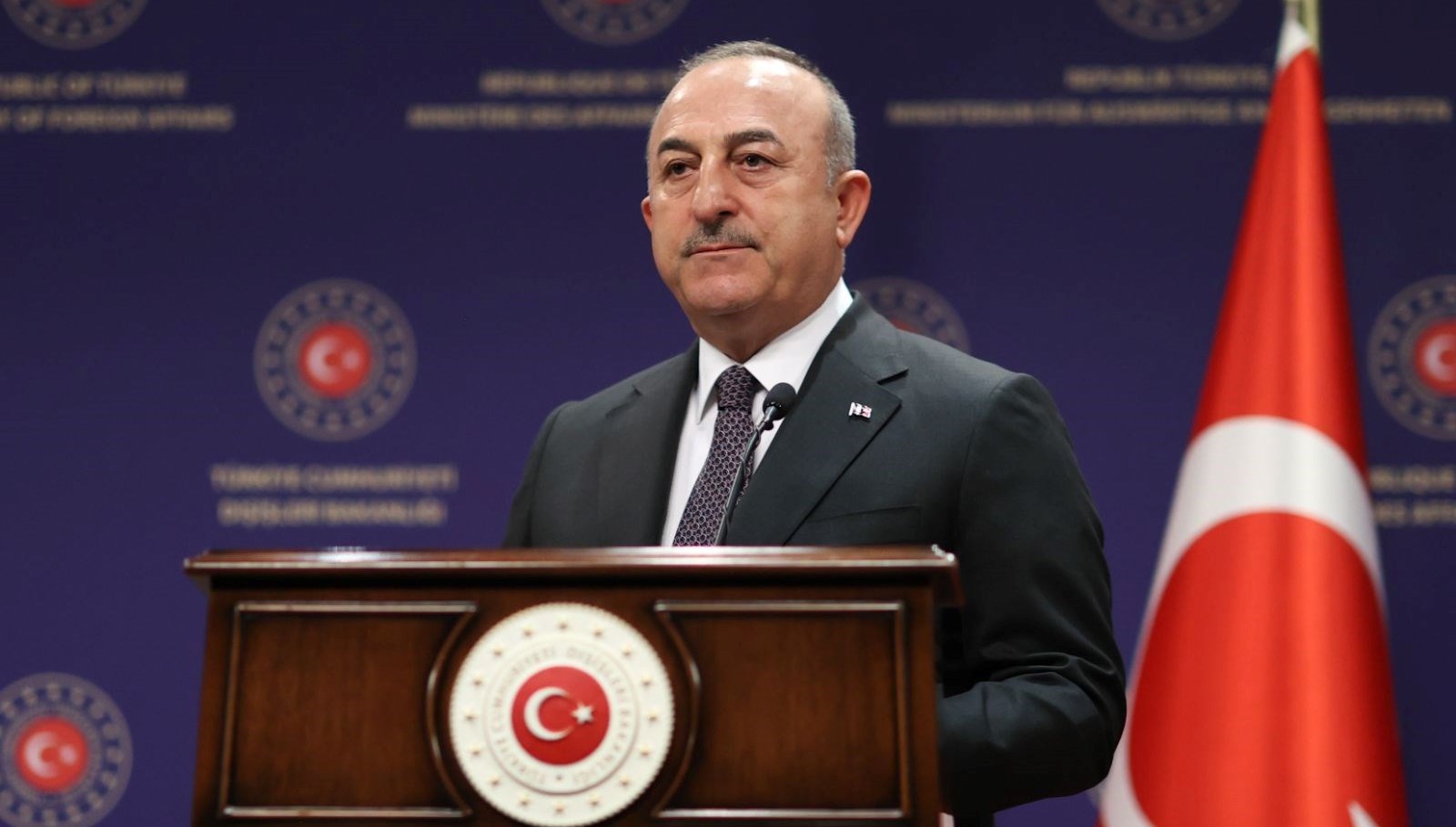 Bakan Çavuşoğlu: Seçim ortamında bir büyükelçinin bir adayla görüşmesi yanlışsız değil