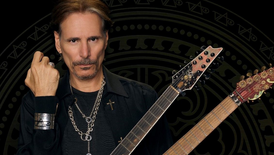 Dünyaca ünlü gitar virtüözü Steve Vai Türkiye’ye geliyor