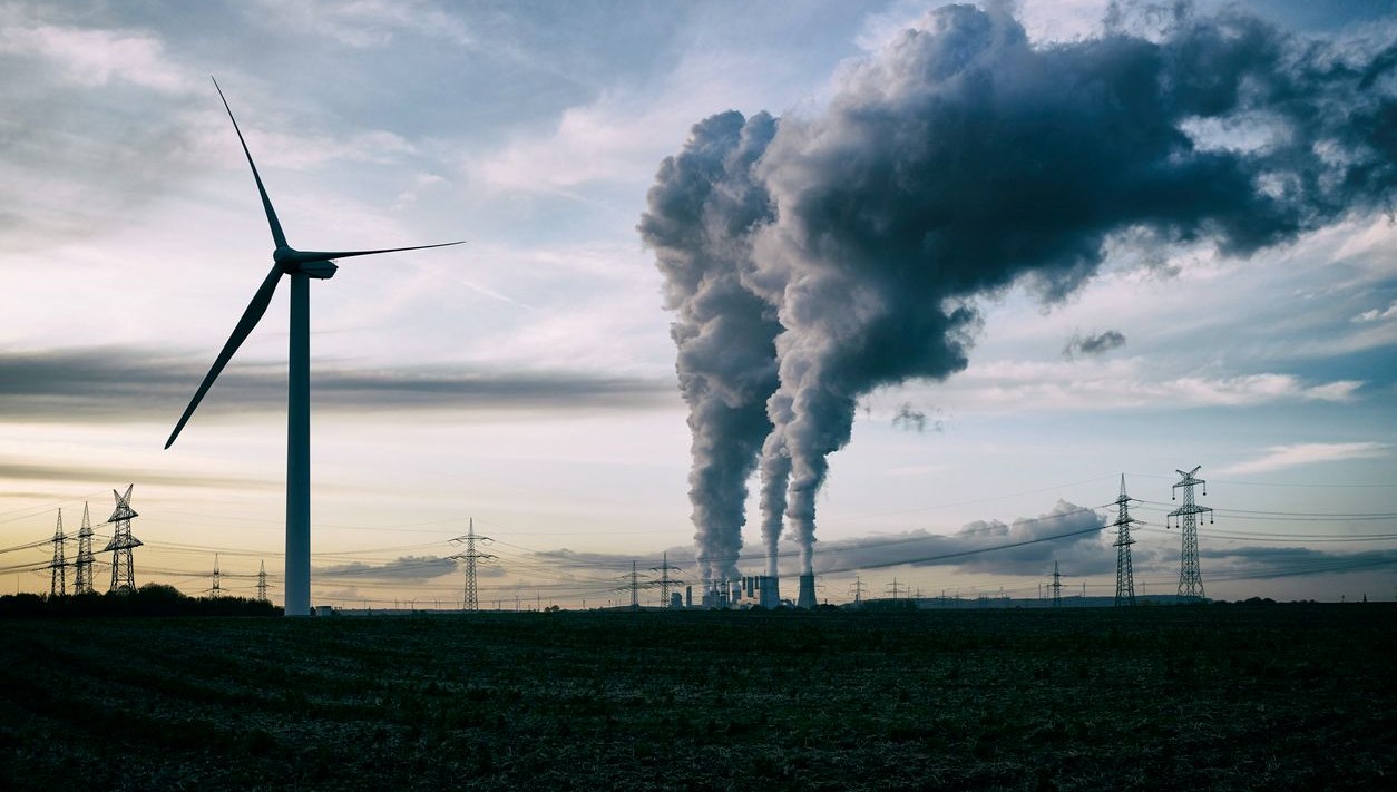 Fosil yakıtlarda sonun başlangıcı: İlk sefer elektrik üretimine katkısında düşüş görüldü