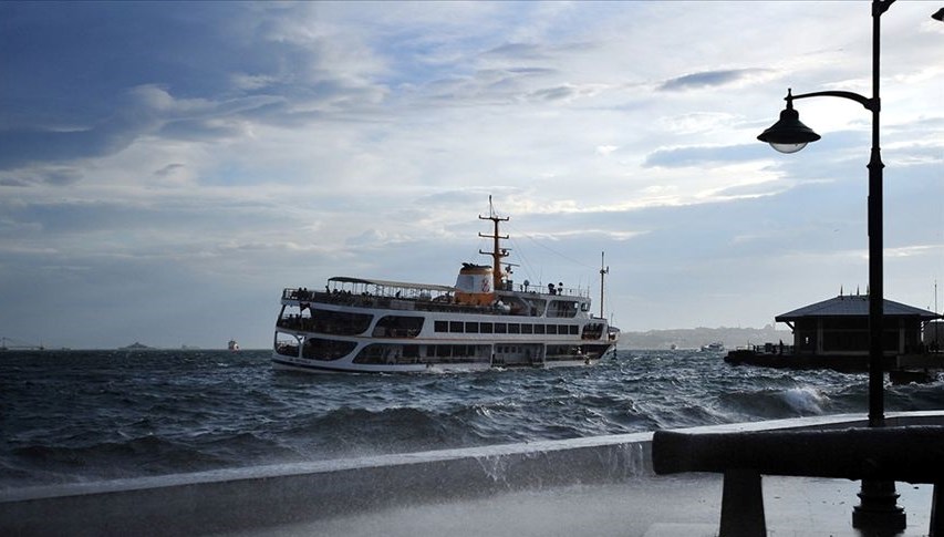 İstanbul’da birtakım vapur seferlerine hava muhalefeti pürüzü