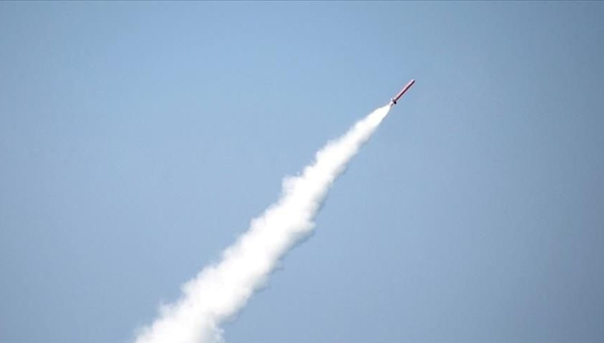 Kuzey Kore dünkü testinin “yeni tip katı yakıtlı kıtalararası balistik füze” olduğunu duyurdu