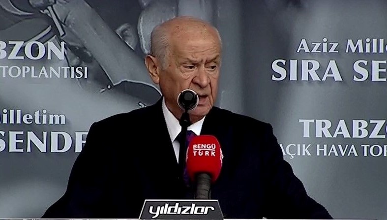 Bahçeli’den Batı medyasına reaksiyon: Hiç kimse milletimizin iradesine zincir vuramaz