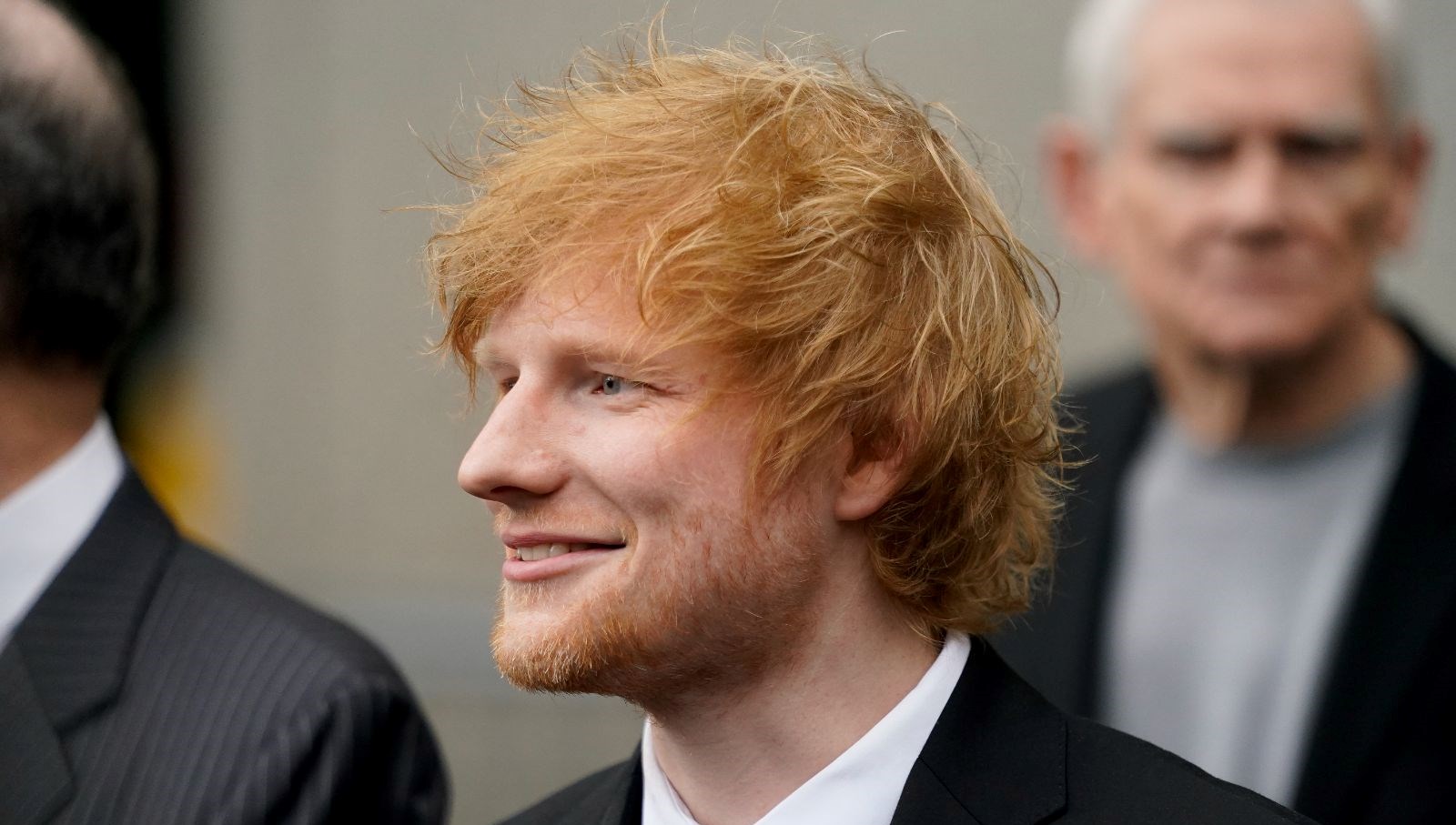 Ed Sheeran çalıntı müzik davasını geride bıraktı: Yeni albümü tepede