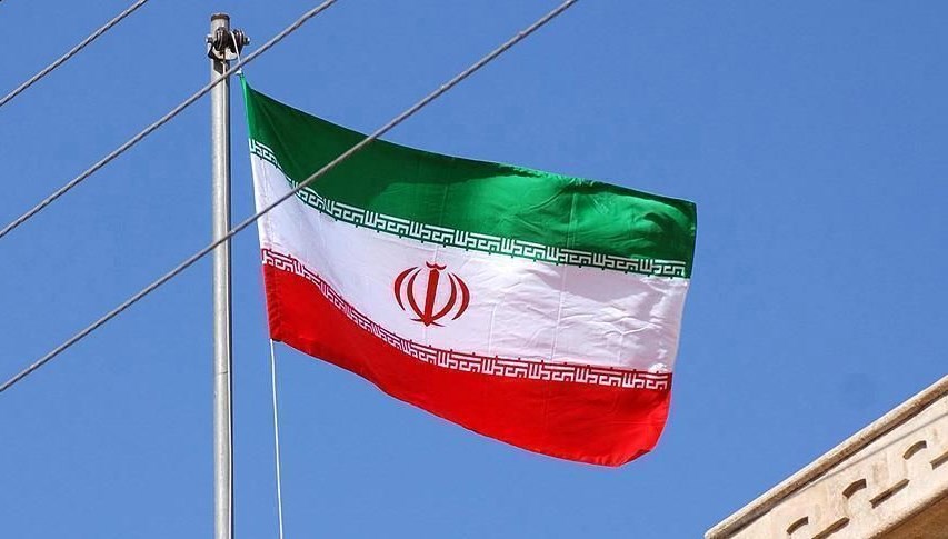 İran Marshall Adaları bandıralı petrol tankerine el koydu