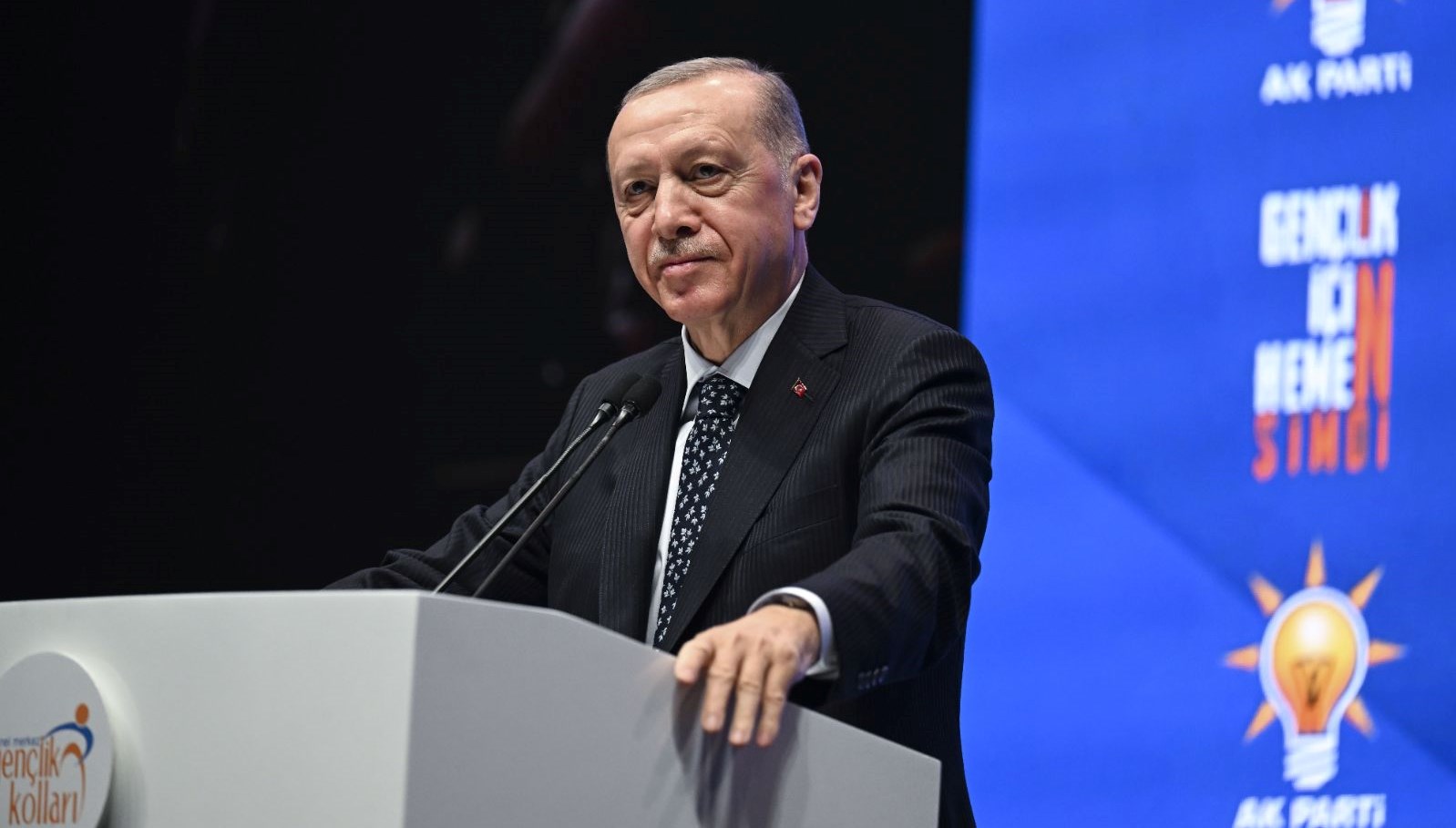 SON DAKİKA HABERİ: Cumhurbaşkanı Erdoğan: Ev sahibi olmak isteyen gençleri hayallerine kavuşturacak olan biziz