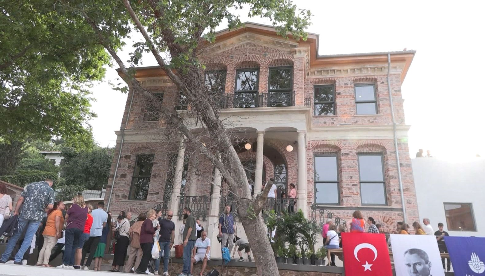 Büyükada’daki tarihi Taş Mektep restore edildi