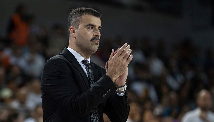 Fazilet Can kimdir? Anadolu Efes Basketbol Kadrosu’nun başantrenörü Fazilet Can’ın biyografisi