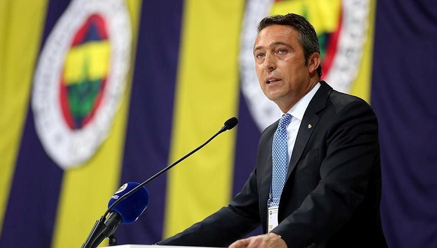 Fenerbahçe’de olaylı genel şura: Lider Ali Koç’tan teknik yönetici açıklaması