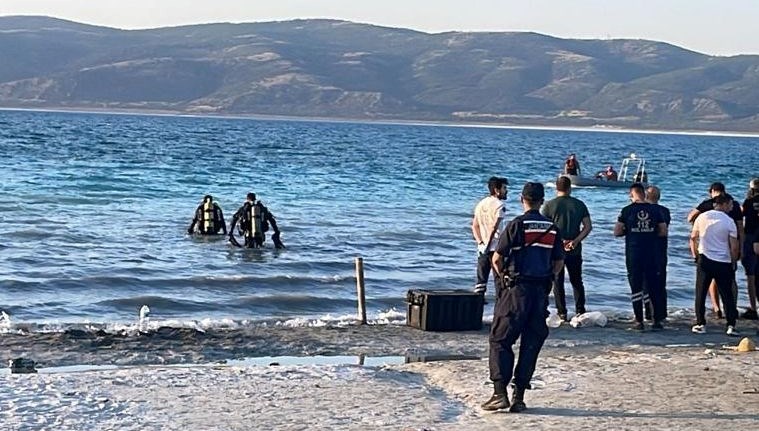 Yasak bölgeden Salda Gölü’ne giren kız çocuğu hayatını kaybetti