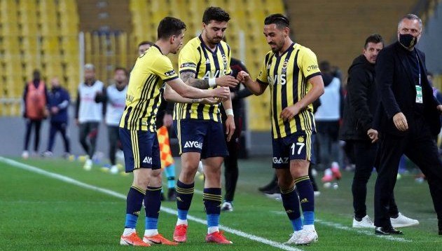 Hull City’nin sahibi Acun Ilıcalı’dan Ozan Tufan ve İrfan Can Kahveci açıklaması