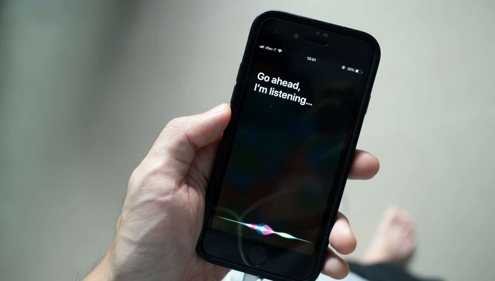 iOS 17 Beta’da Siri’ye yeni ses: İngiliz aksanı eklendi
