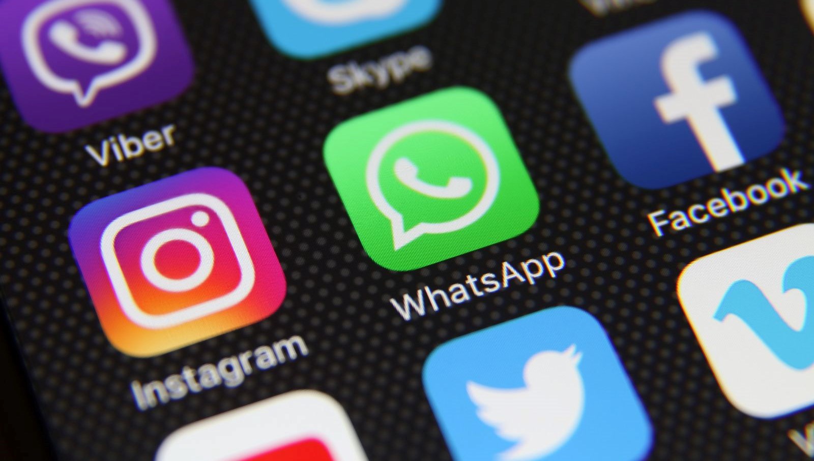 WhatsApp yeni özelliğini tanıttı: İmajlı bildiriler