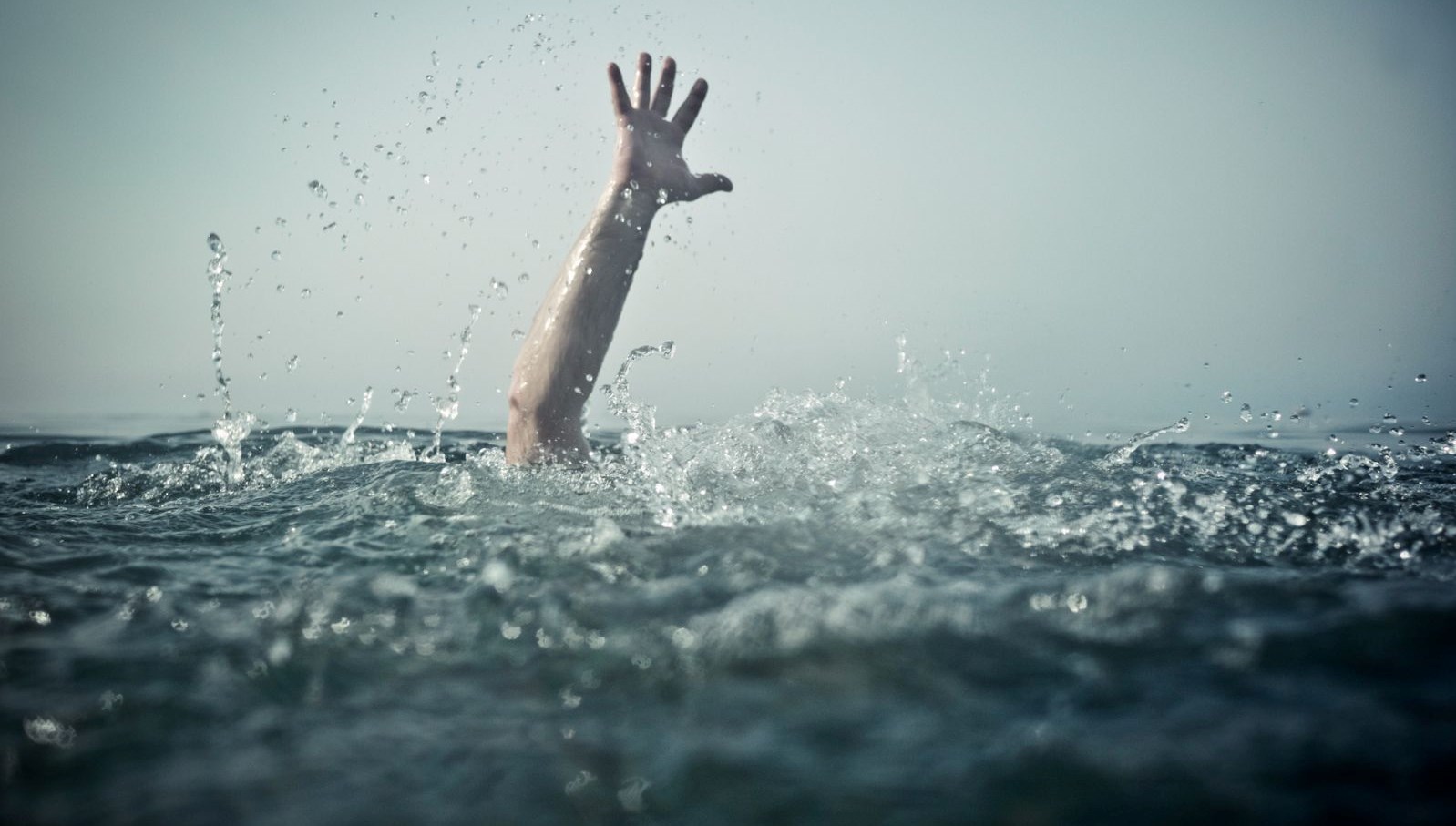 Adana’da denize giren 2 kişi boğuldu