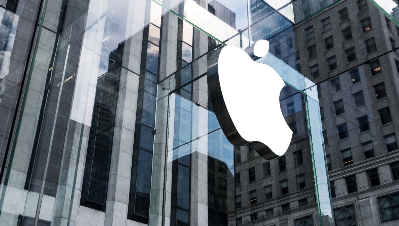 Apple’a telefonları yavaşlatma davası: 500 milyon dolar tazminat ödeyecek