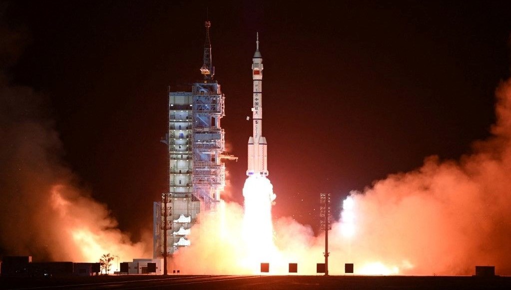 Çin, afet izleme uydusu ‘LSAR-4 01’i fırlattı