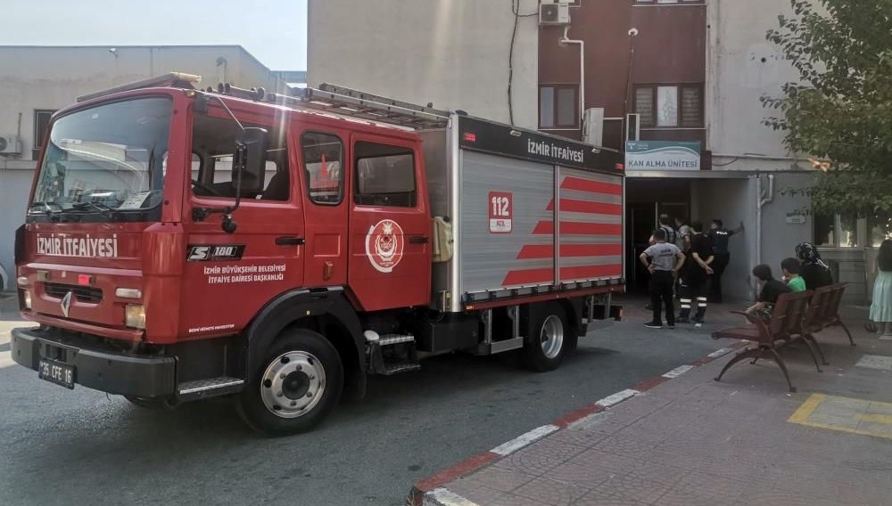 İzmir’de hastanede yangın: Yer kat tahliye edildi